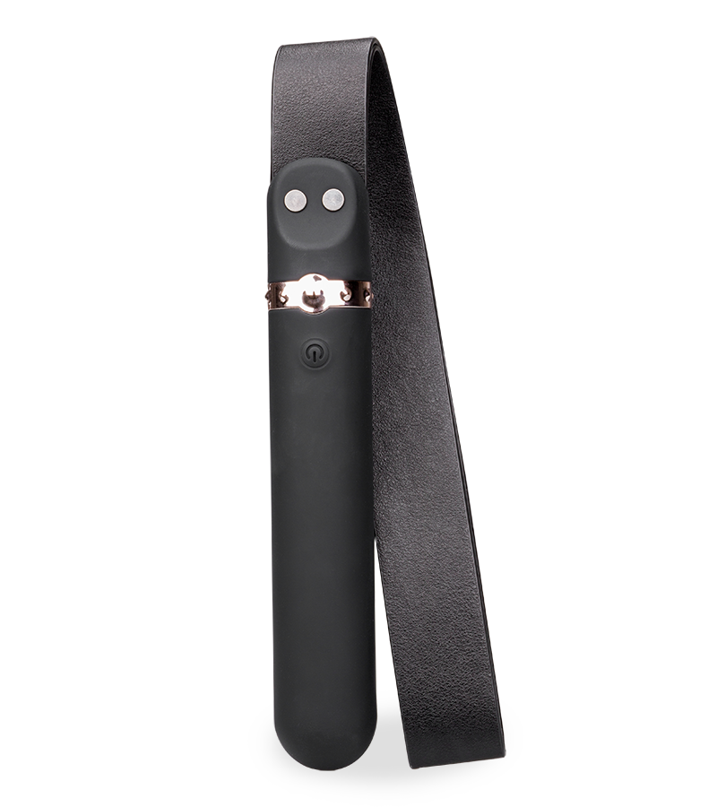 Ceinture de frappe avec manche vibromasseur