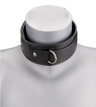 Charger l'image dans la galerie, Collier et laisse en cuir BDSM