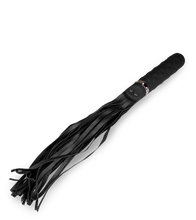 Charger l'image dans la galerie, Vibromasseur avec martinet BDSM